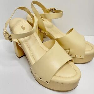 Sarto By Franco Sarto Women's Lemon Leather
Wally Platform Sandals
